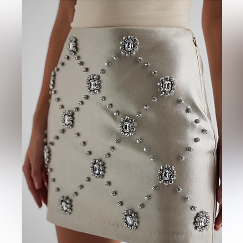 Express  High-Waisted Metallic Embellished Rhinestone Mini Skirt 00
